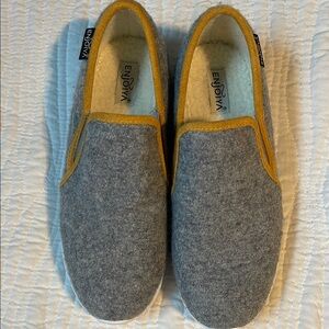 ENJOYA Gray Wool Slip-Ons with Mustard Trim